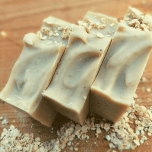 HONEY, OATMEAL & GOATS MILK HANDMADE SOAP